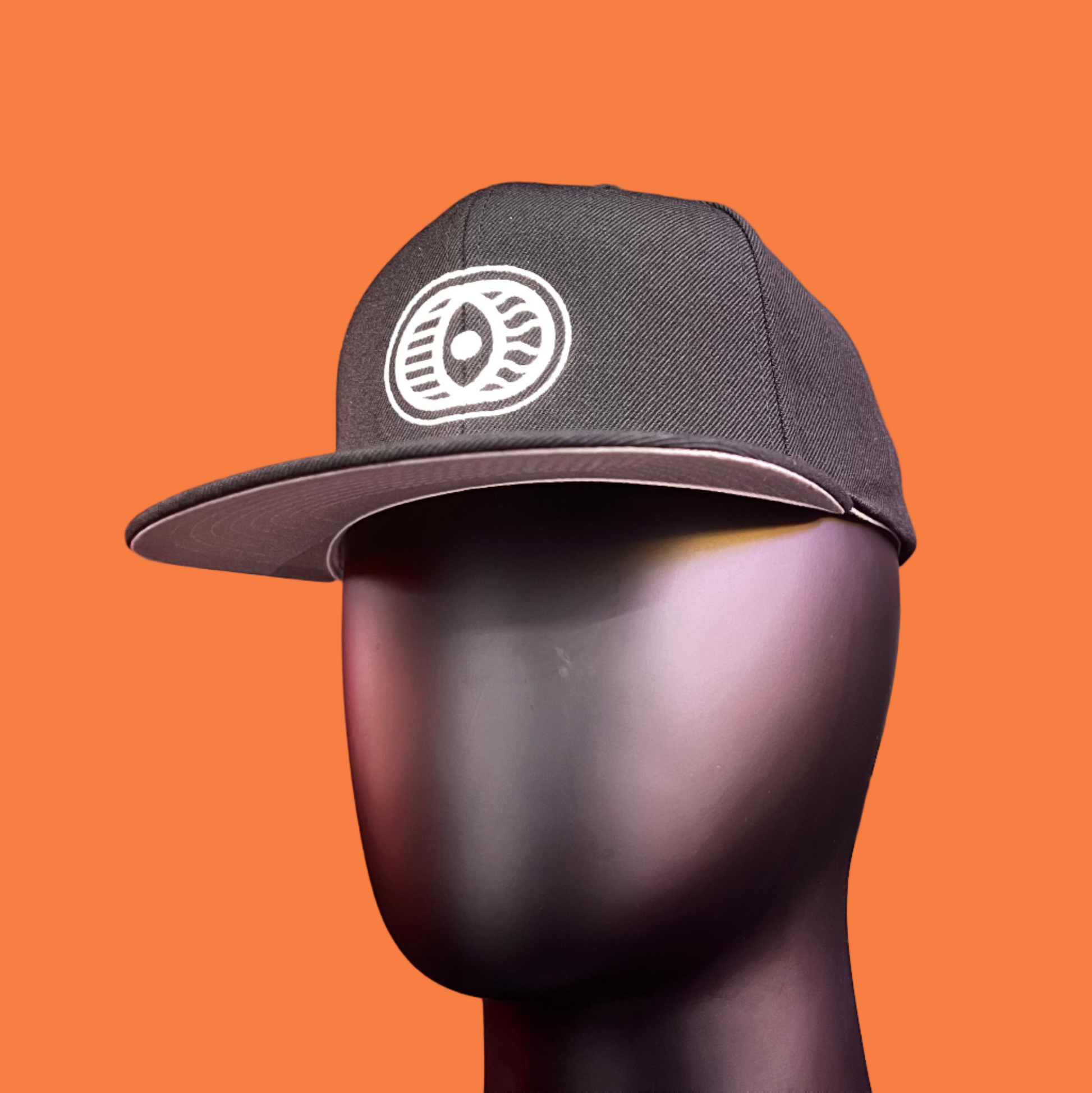 FACADE White Eye Hat