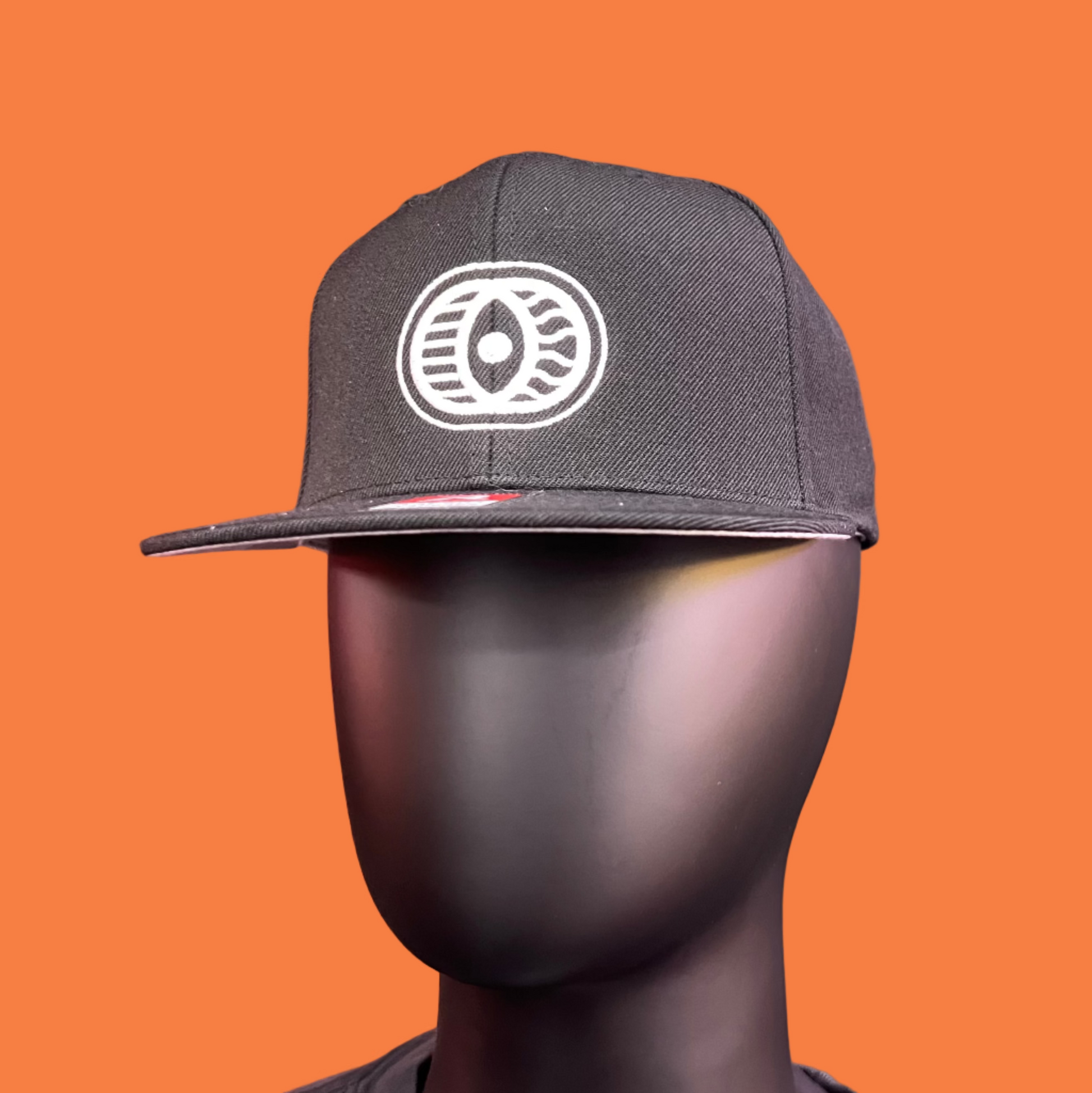 FACADE White Eye Hat